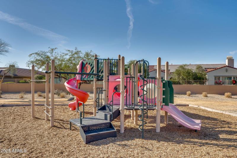 90-web-or-mls-Done Exterior-41