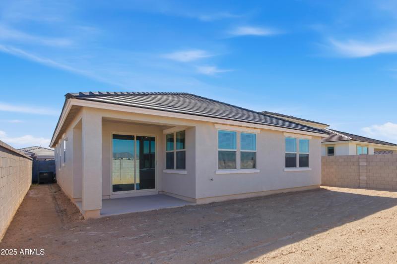 Buckeye Montana Vista 2138-18