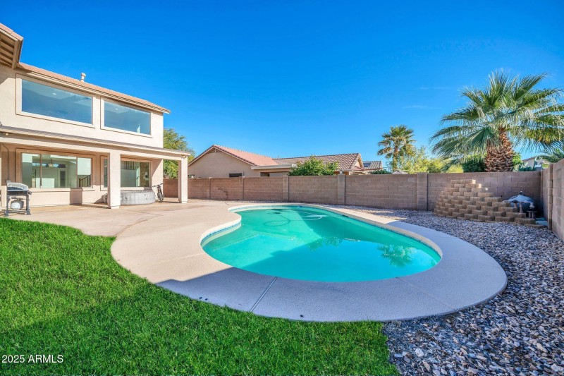 mls_16529 W Saguaro Ln-44_(2048)