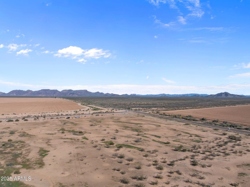 5-web-or-mls-DJI_20251204112034_0065_D