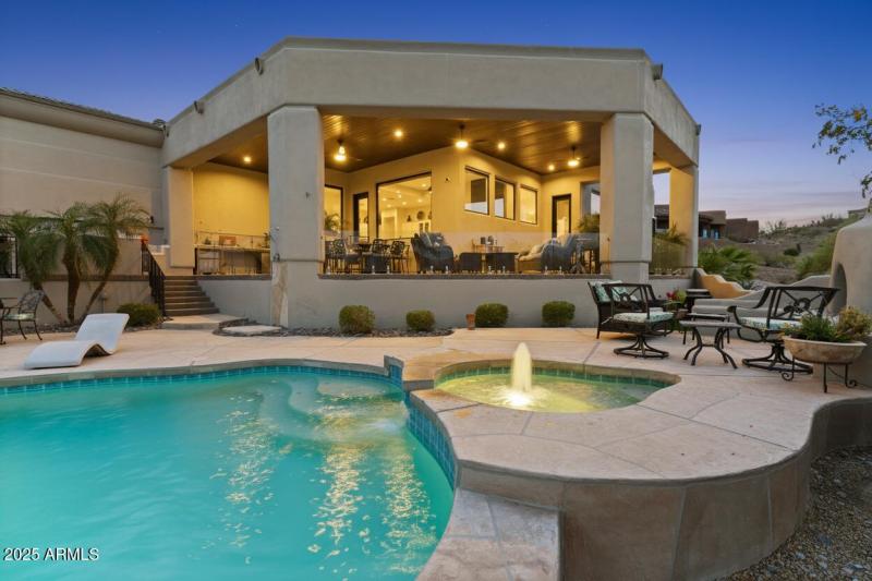 Spa and fireplace sitting area