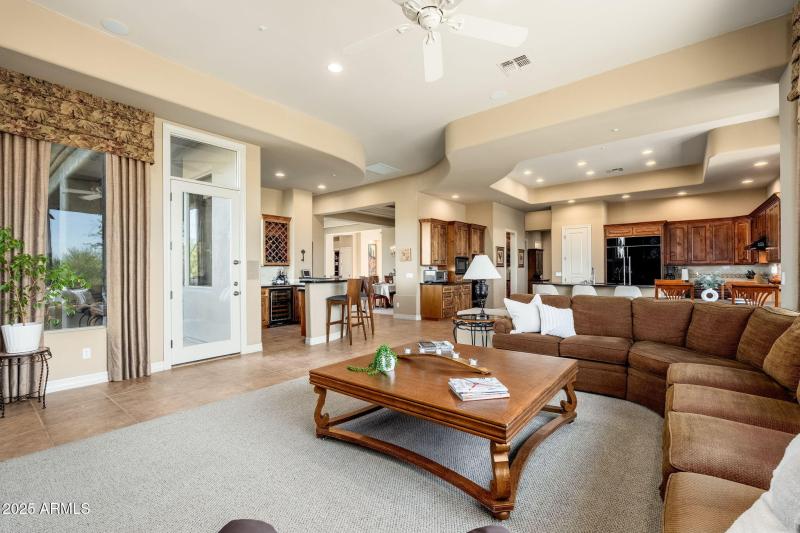 9726 E Cavalry Dr - 18