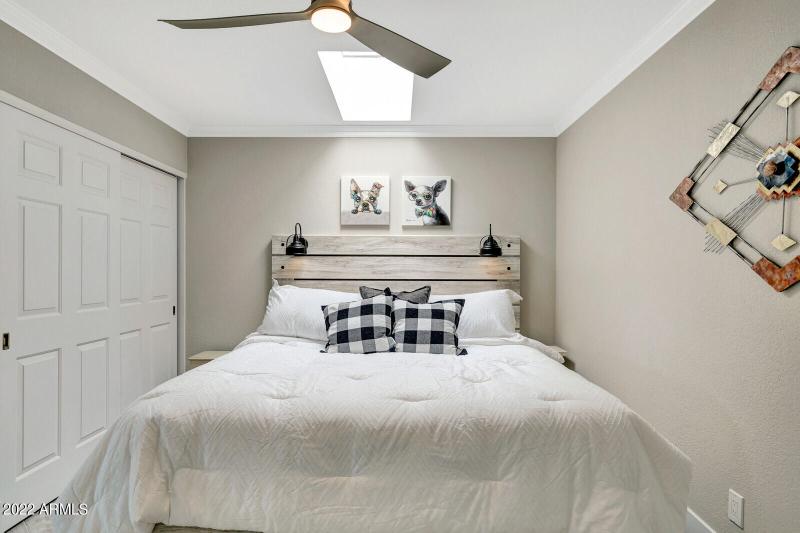 36_10559_N_104th_Place__36_mls