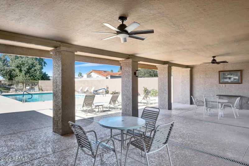 59_10559_N_104th_Place__59_mls