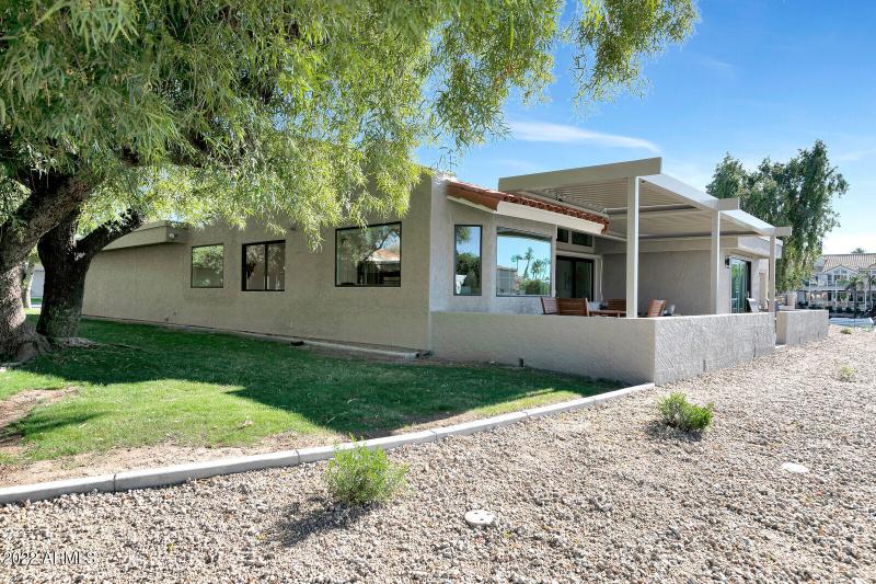 50_10559_N_104th_Place__50_mls