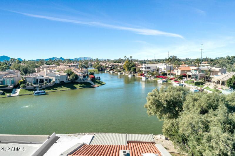 52_10559_N_104th_Place__52_mls