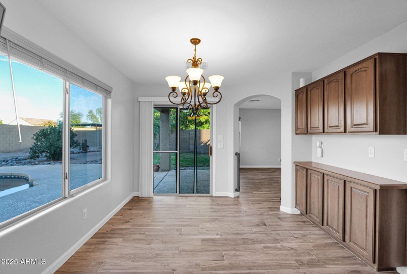 19-web-or-mls-P1393723