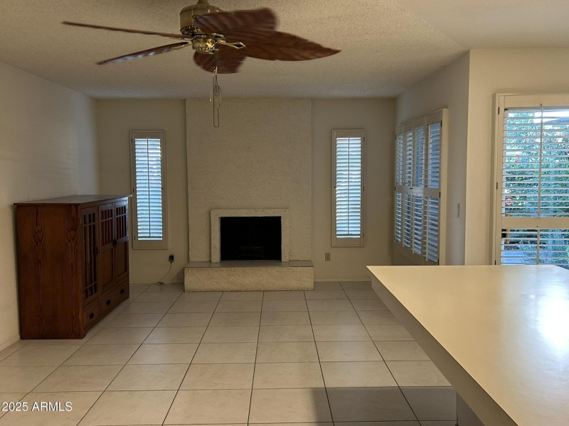 fam rm with wood burning FP