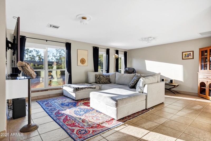 1291 S Red Rock Ct-10