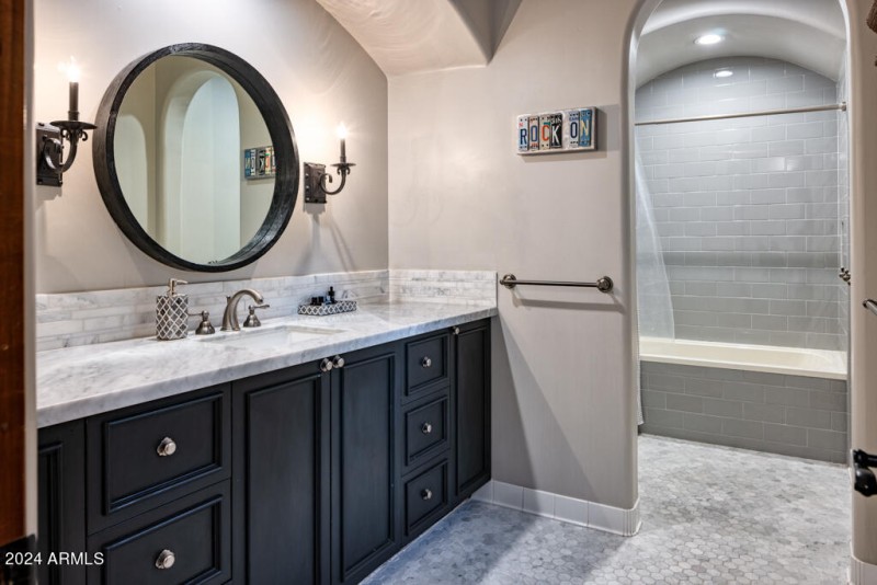 8243 MockingbirdLOW_Andrew Pielage-30