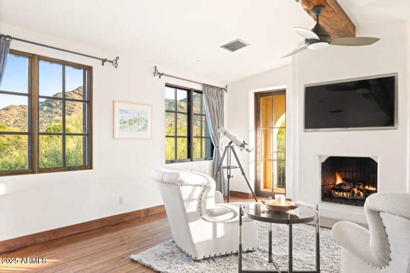 8243 Mockingbird LaneLOW_Andrew Pielage-