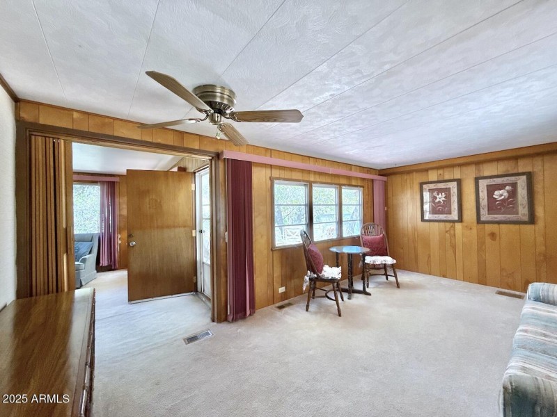 17 Front Living Area