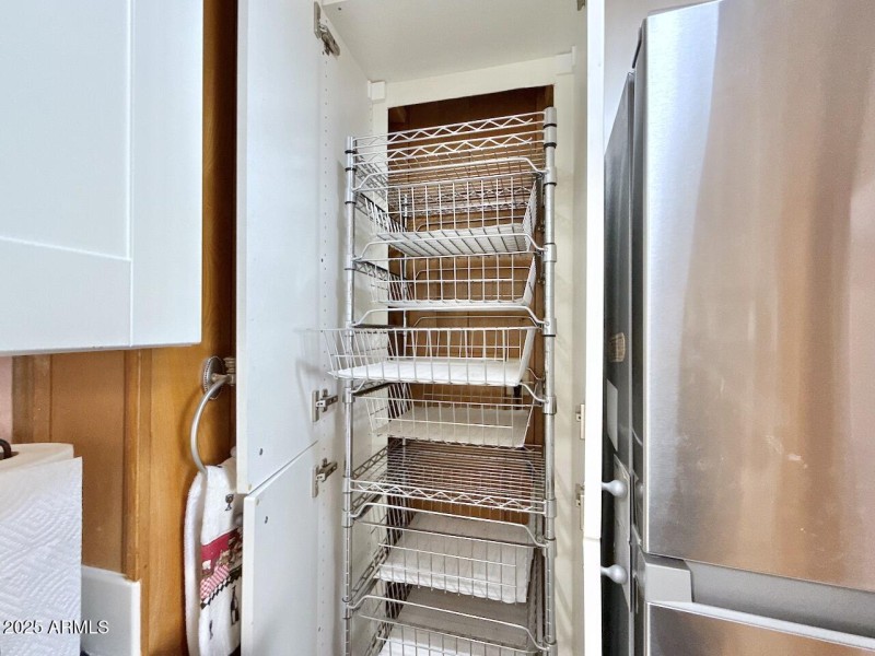 29 Kitchen pull out shelves