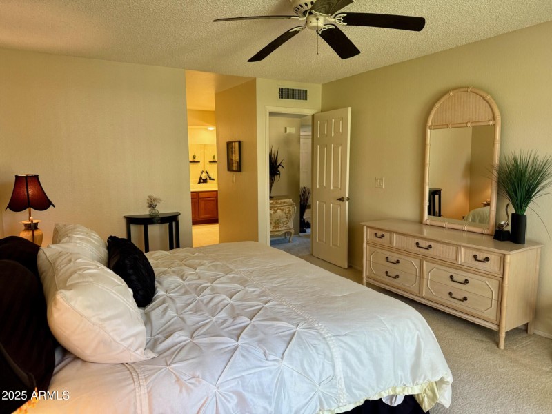 9428WMcRaeWay_62691_20