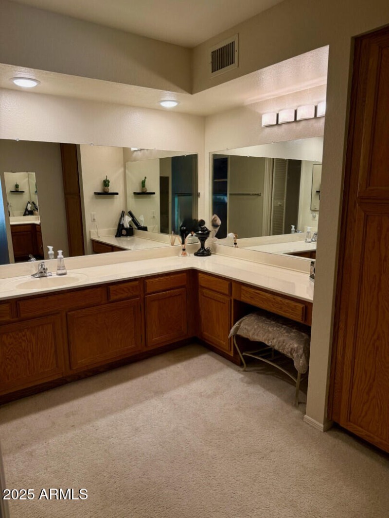 9428WMcRaeWay_62691_21