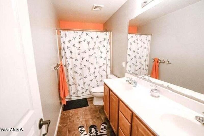 Franklin Ave Bathroom 2