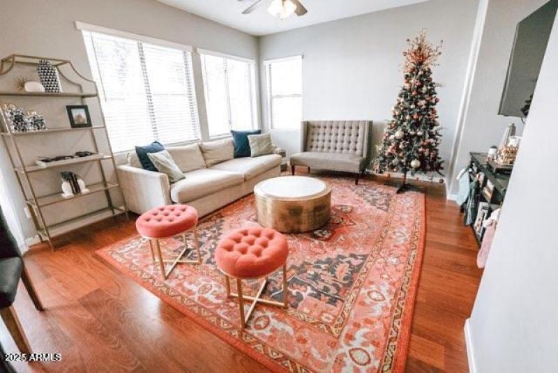 Franklin Ave Family Room