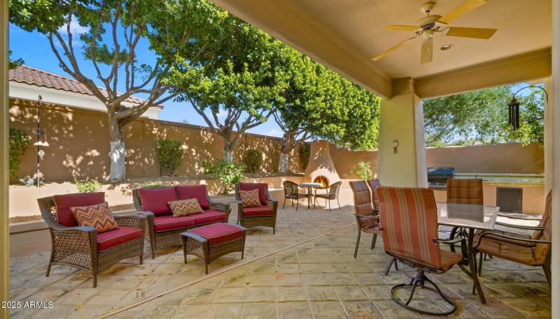 41-web-or-mls-Backyard5