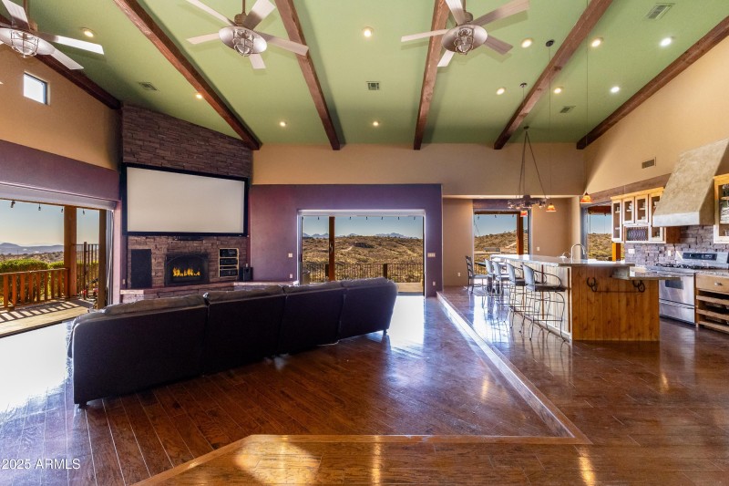 07_14426 N Vista Del Oro | Luxury Real E