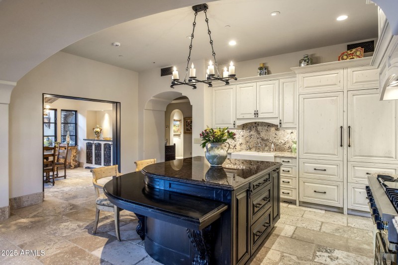 21-0277 - Generous Spaces