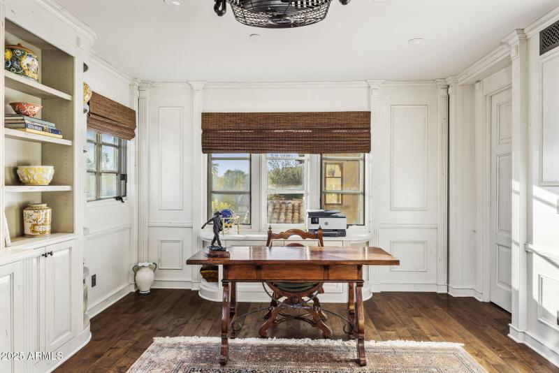 40-0143 - Office - Flex Room