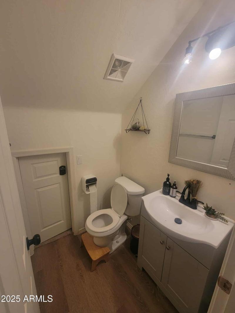 513909781_584969681336064_69452897960663