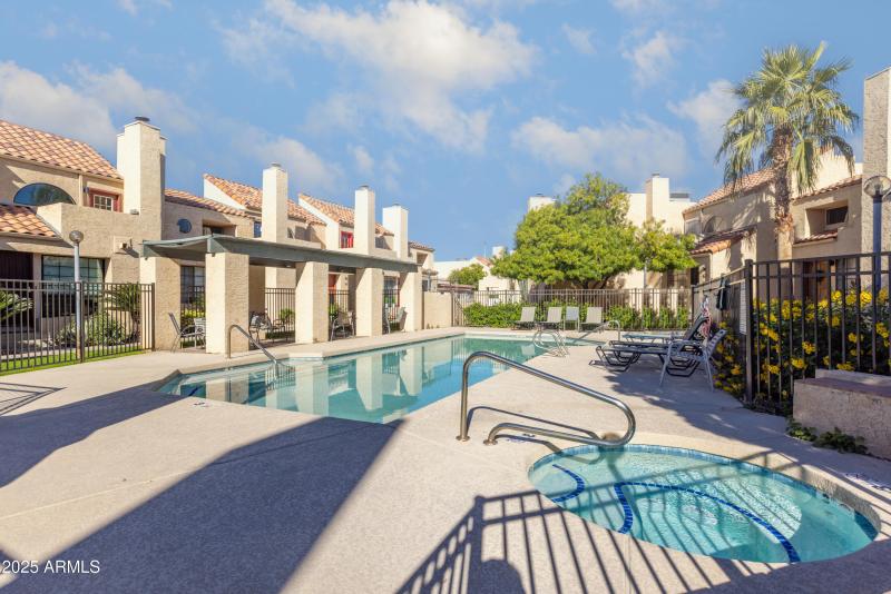 Gorgeous community pool area