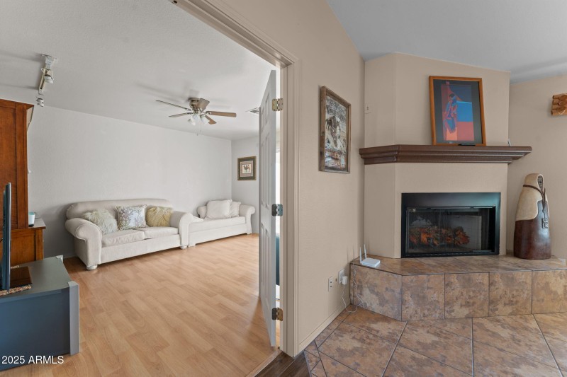 18-web-or-mls-DSC02299