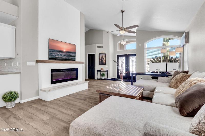 26434 S Boxwood Dr-7