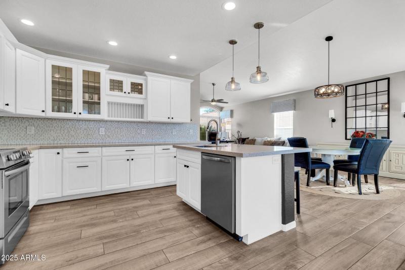 26434 S Boxwood Dr-12