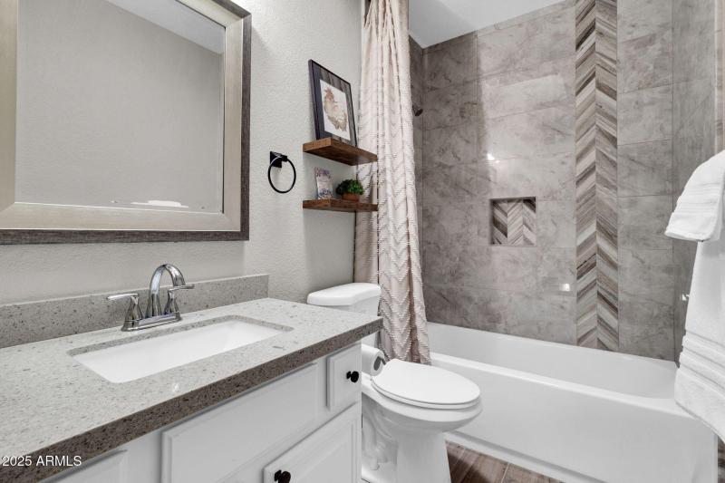 26434 S Boxwood Dr-26