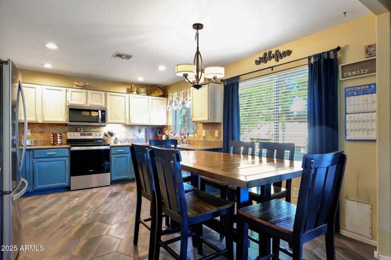 Kitchen with Breakfast Nook