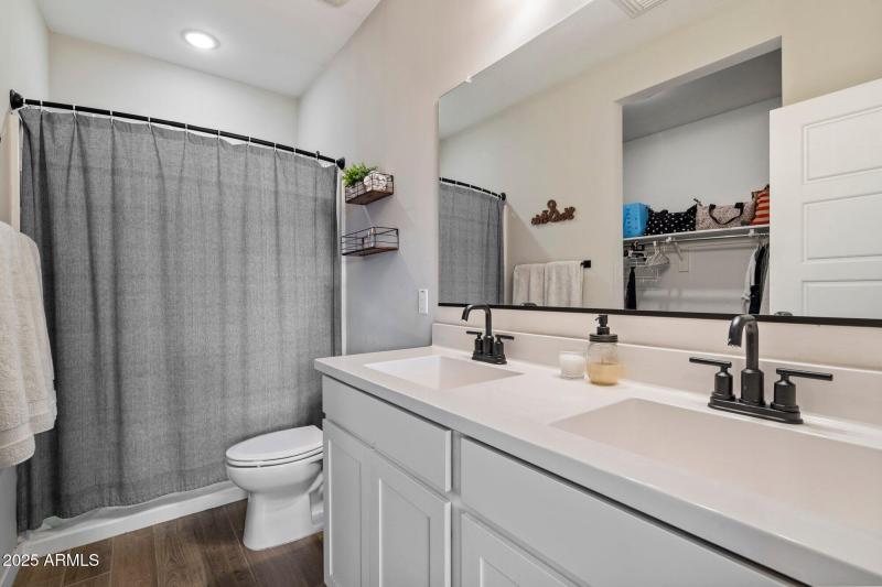Double vanity and walk-in closet