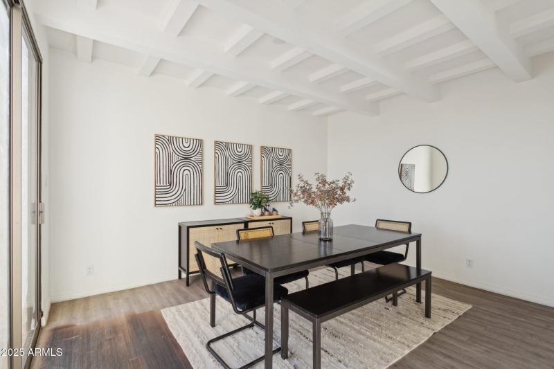 21-web-or-mls-3800-e-lincoln-dr-7