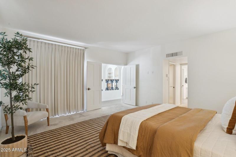 36-web-or-mls-3800-e-lincoln-dr-7