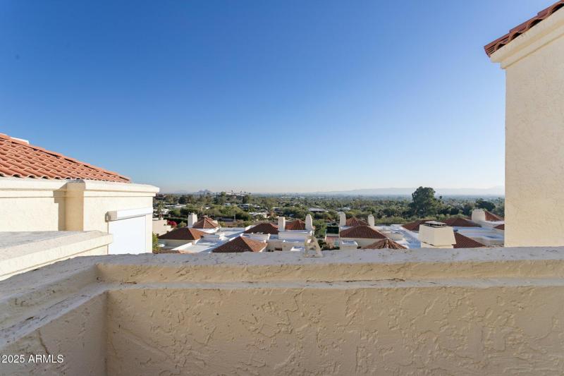 69-web-or-mls-3800-e-lincoln-dr-7