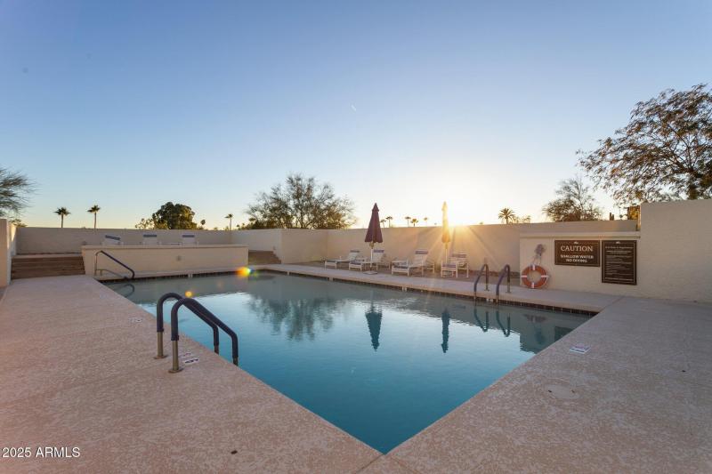 86-web-or-mls-3800-e-lincoln-dr-7