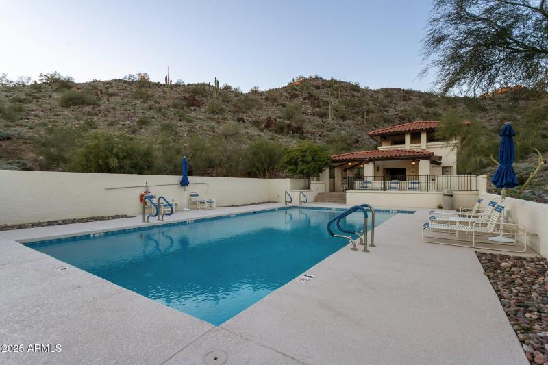 95-web-or-mls-3800-e-lincoln-dr-7