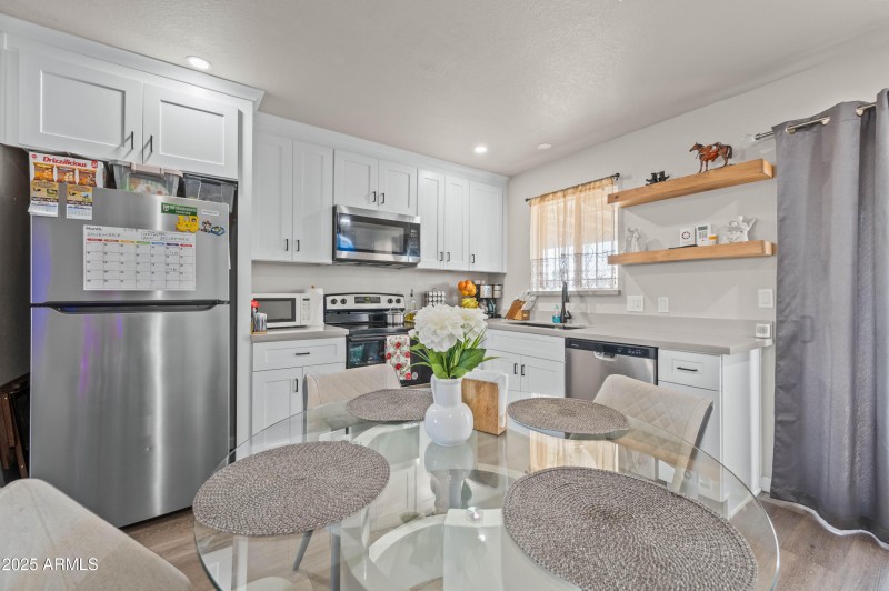 7231 W Flower St Phoenix AZ 85033-17