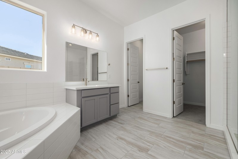 69327c_31 - Mulberry