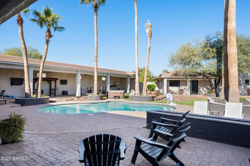 51-8038 E Desert Cove Ave-51