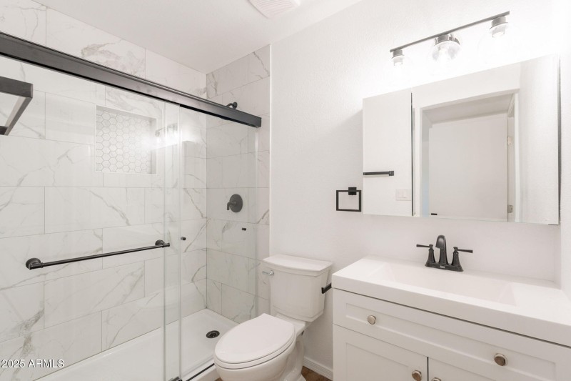 Master Bathroom with walk in shower