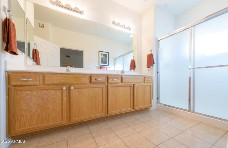 Main Bath_Shainer__SEW2868