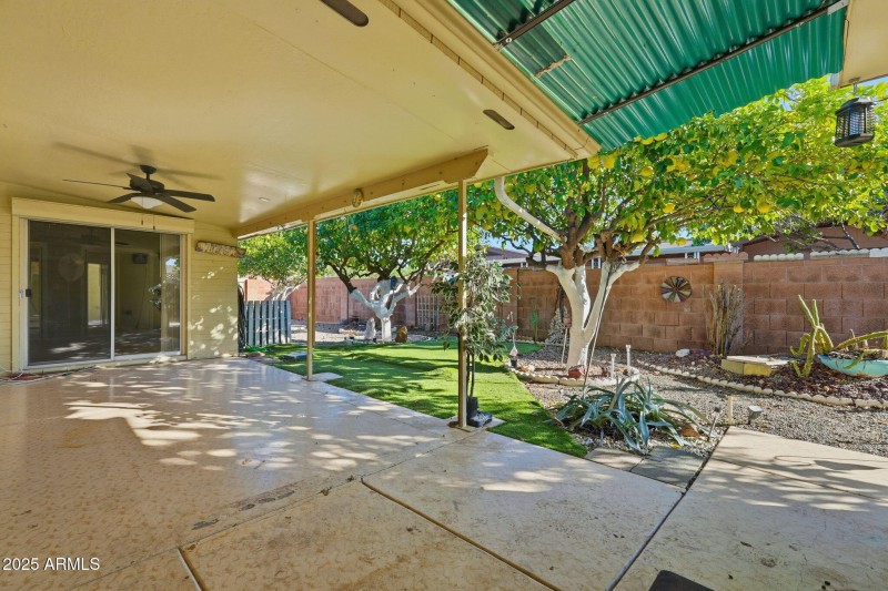 Racine - back patio.2