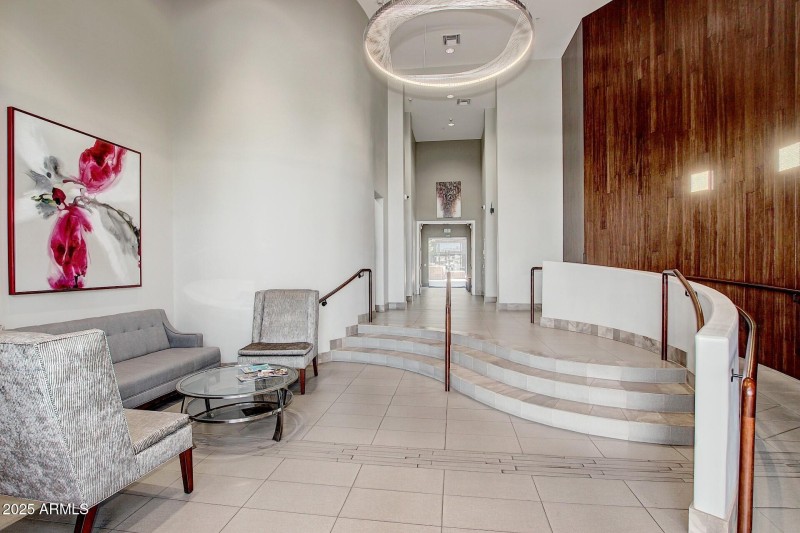 0035-Tapestry on Central 17 (35)