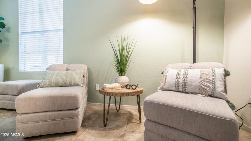 4732 E Portola Valley Dr Unit 102-8