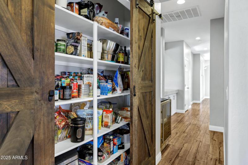 3402 E Thornton Ave-23