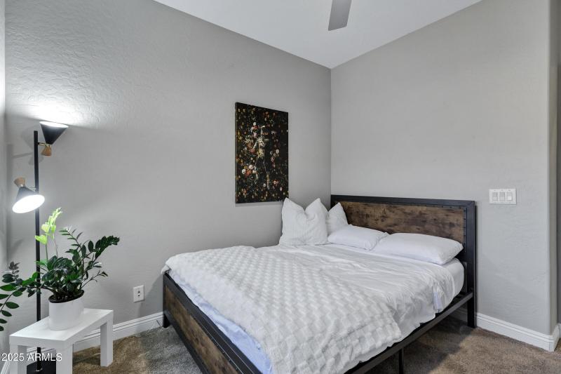 3402 E Thornton Ave-26