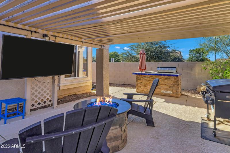 3402 E Thornton Ave-44