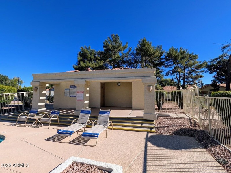 Parkside at the Galleria pool restrooms